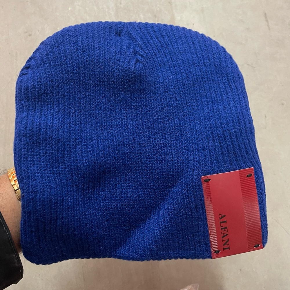 NWT Blue Beanie -Alfani Unisex - Picture 4 of 5